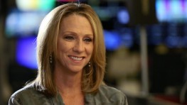 Beth Mowins